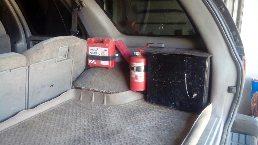 Chevrolet Blazer 1997 багажник