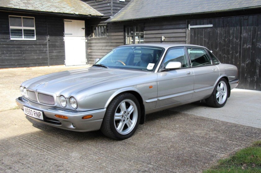 Jaguar XJ 1999
