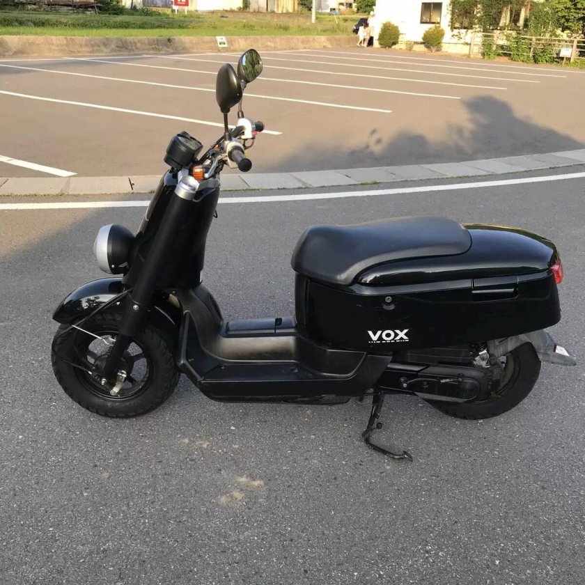 Скутер мопед