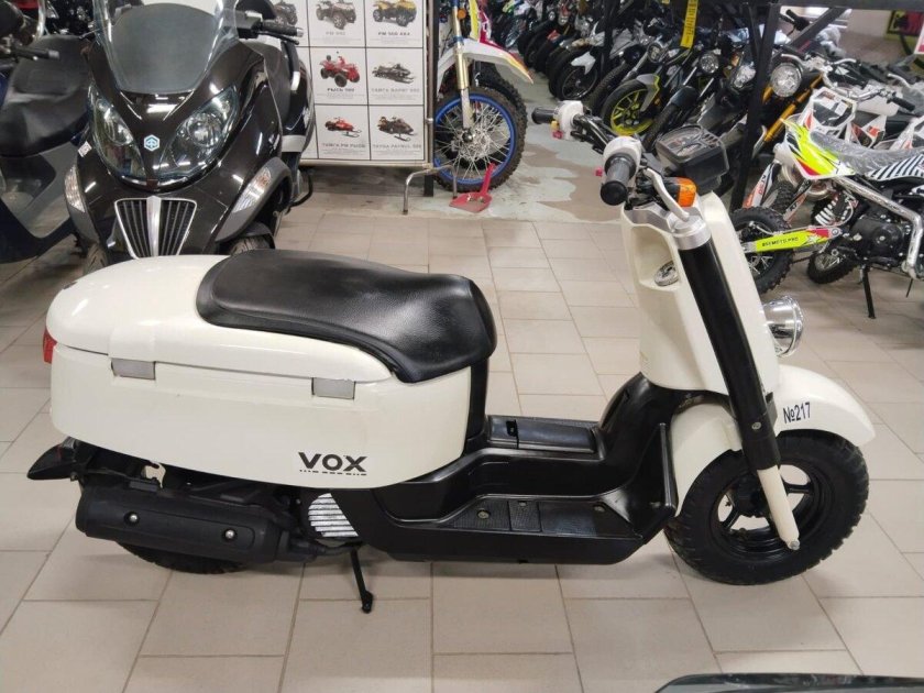 Скутер yamaha
