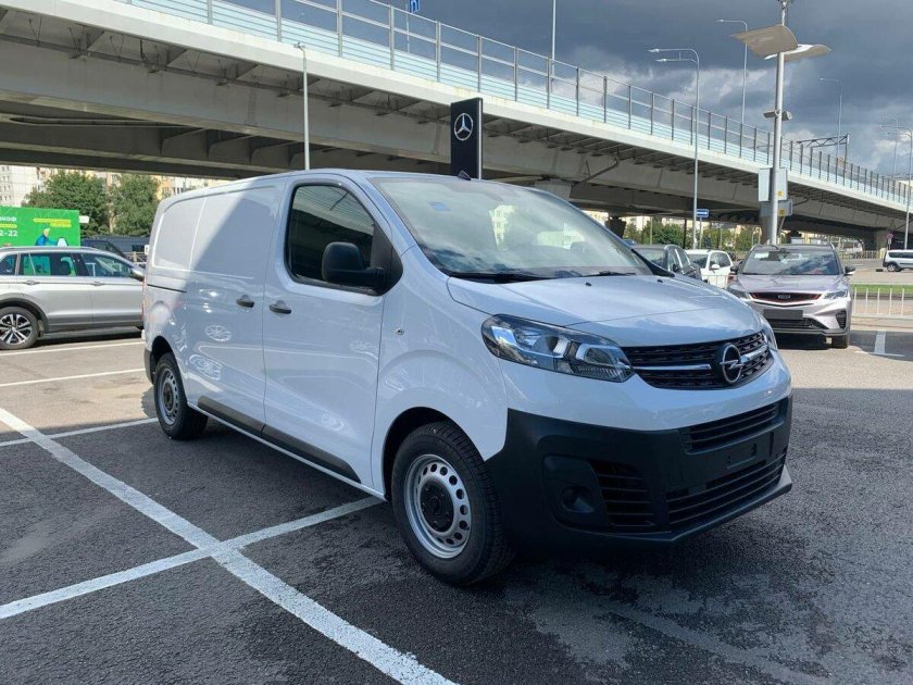 Opel Vivaro 2022