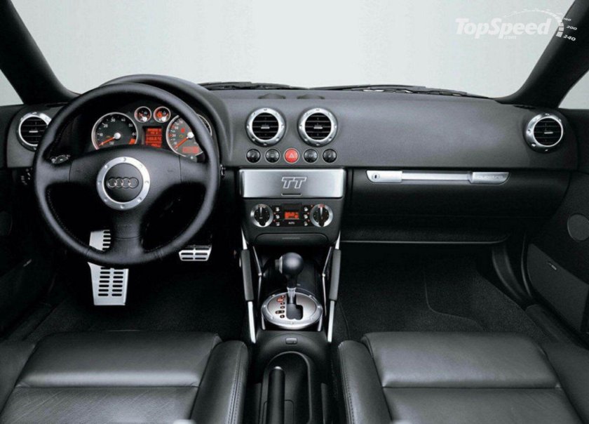 Ауди ТТ 2002 салон