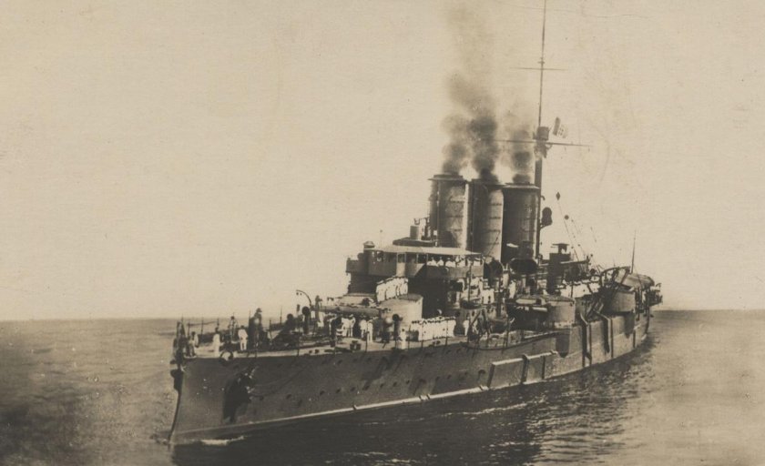 Броненосный крейсер Амальфи