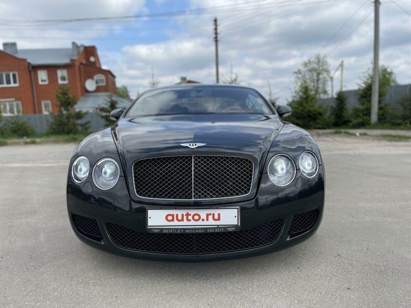 Бентли черная