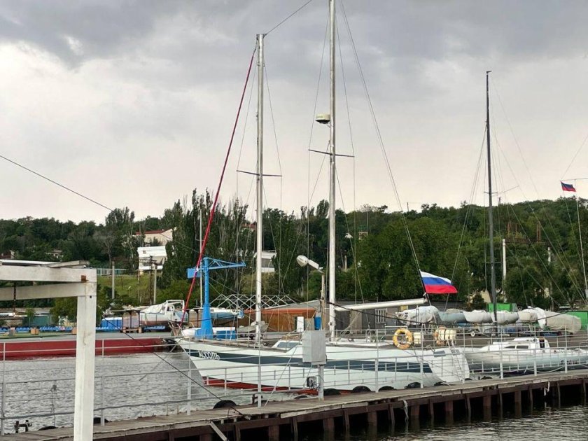 Яхта Ассоль