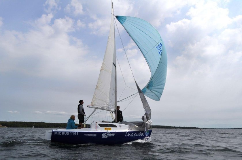 Яхта Сильвер 550