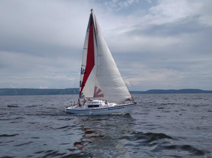 Яхта Виктория