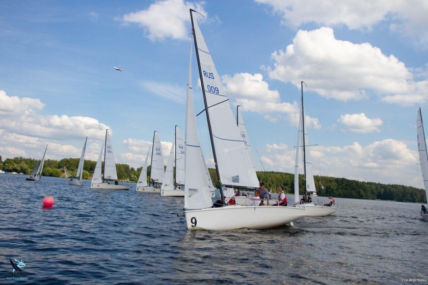 Яхта ракета 670