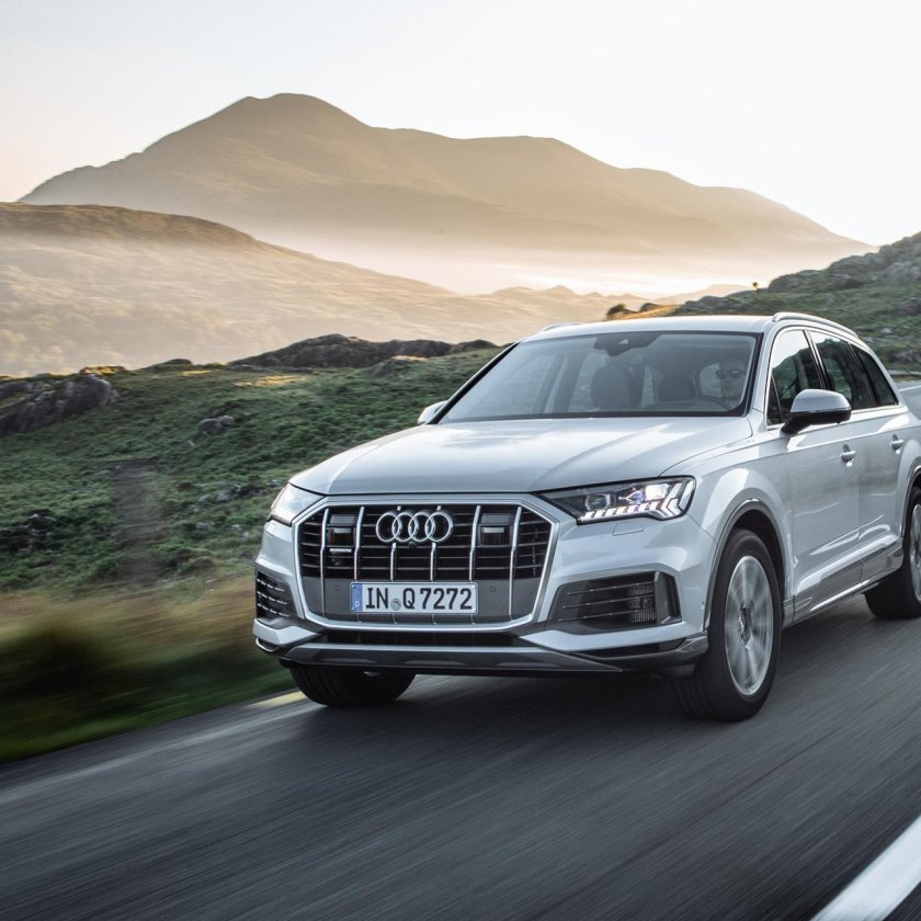 Audi q7 2021