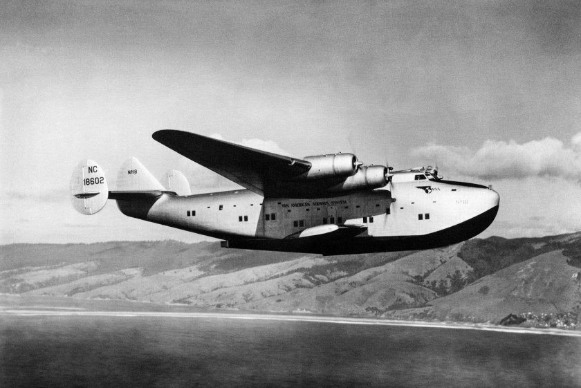 Летающая лодка Boeing 314 Clipper
