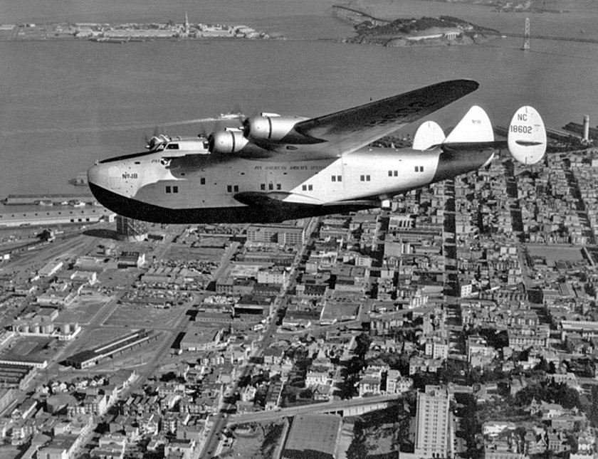 Летающая лодка Boeing 314 Clipper