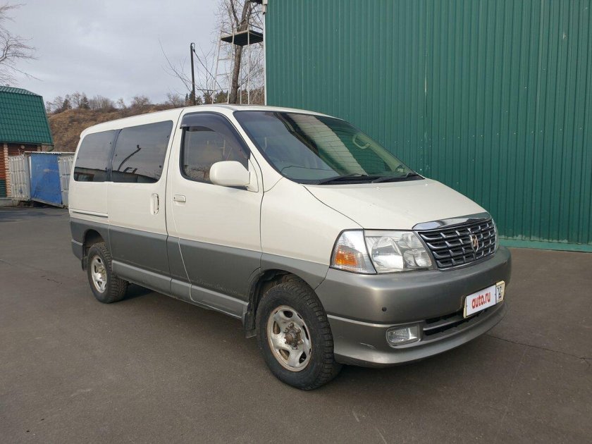 Тойота Хайс 2001