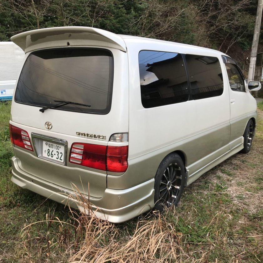 Toyota Grand Hiace 3.4