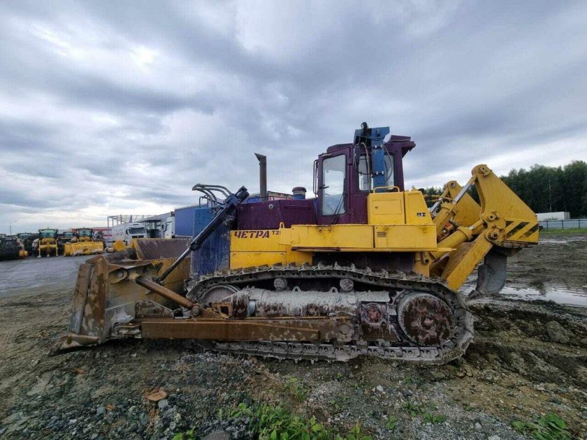 Бульдозер новый