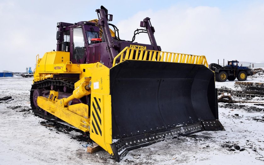 Бульдозер ЧЕТРА т40