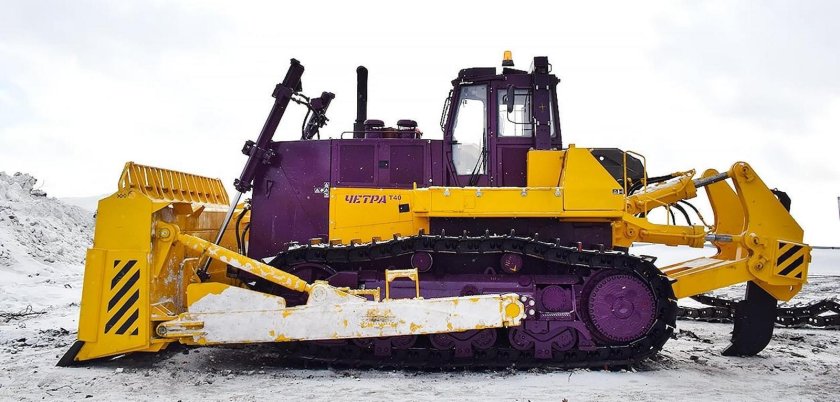 Бульдозер ЧЕТРА т40
