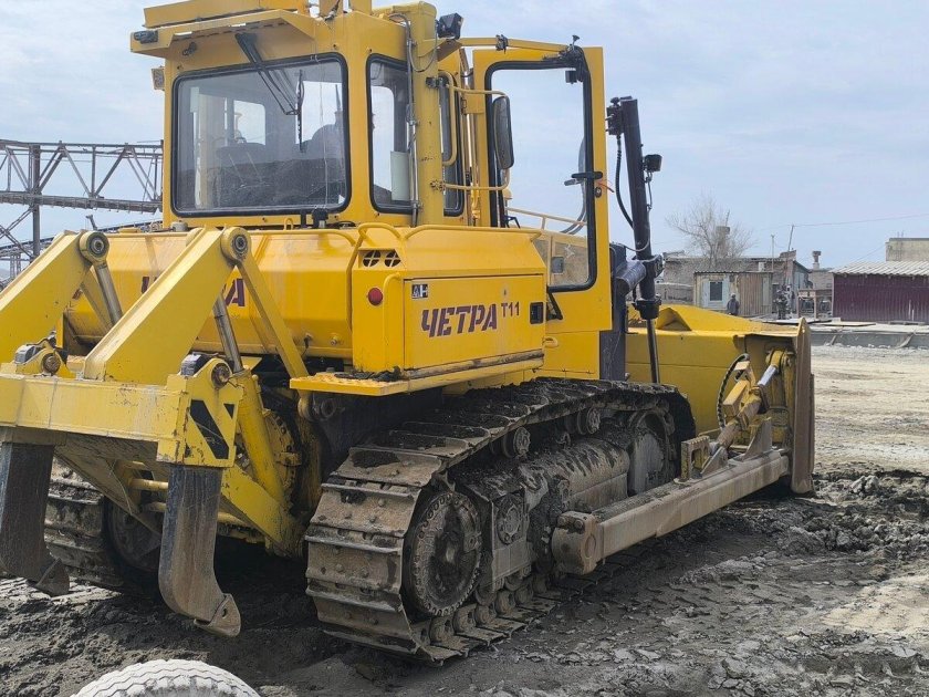 Бульдозер четра т11