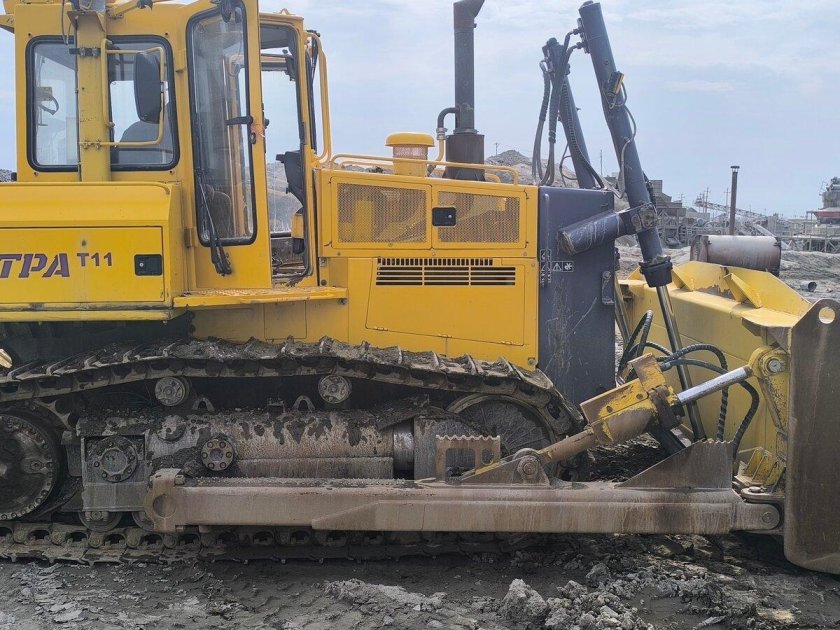 Бульдозер чтз б10м