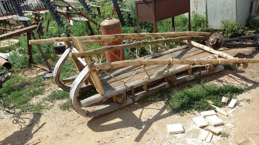 Сани дровни розвальни