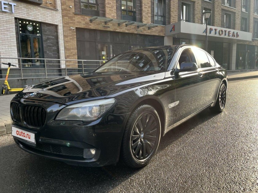 BMW 750li 2013