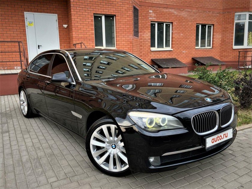 Бмв 730 2011