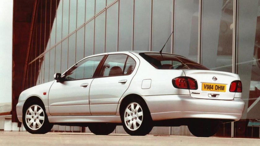 Ниссан седан 1999
