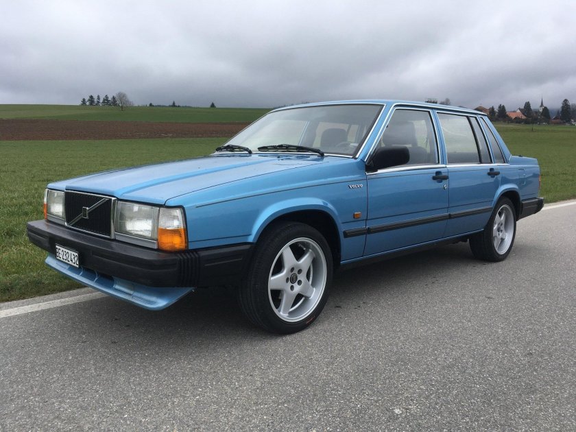 Volvo 740