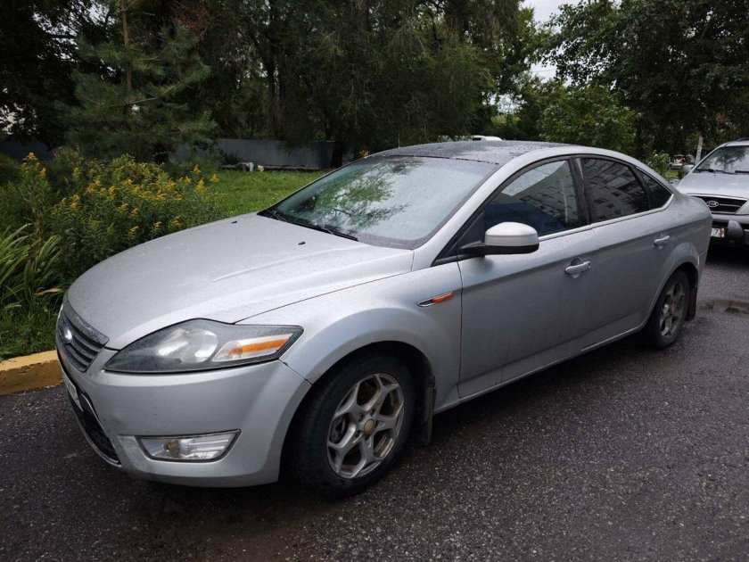Ford mondeo 4 2010