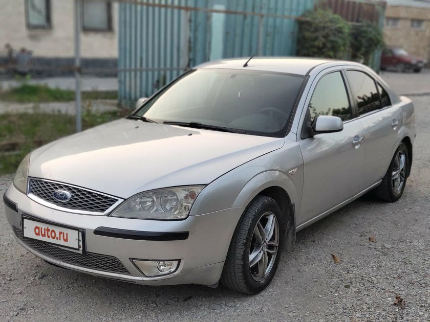 Форд Мондео 3 серебристый
