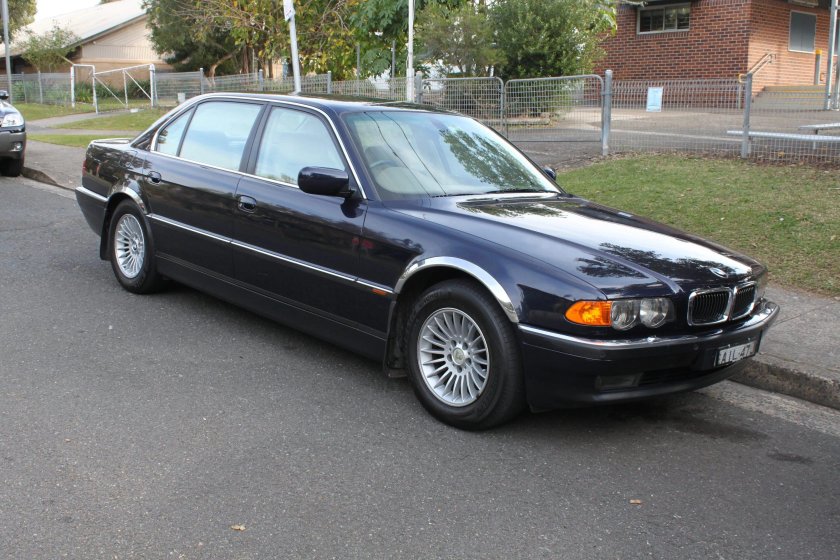 BMW 7 1998