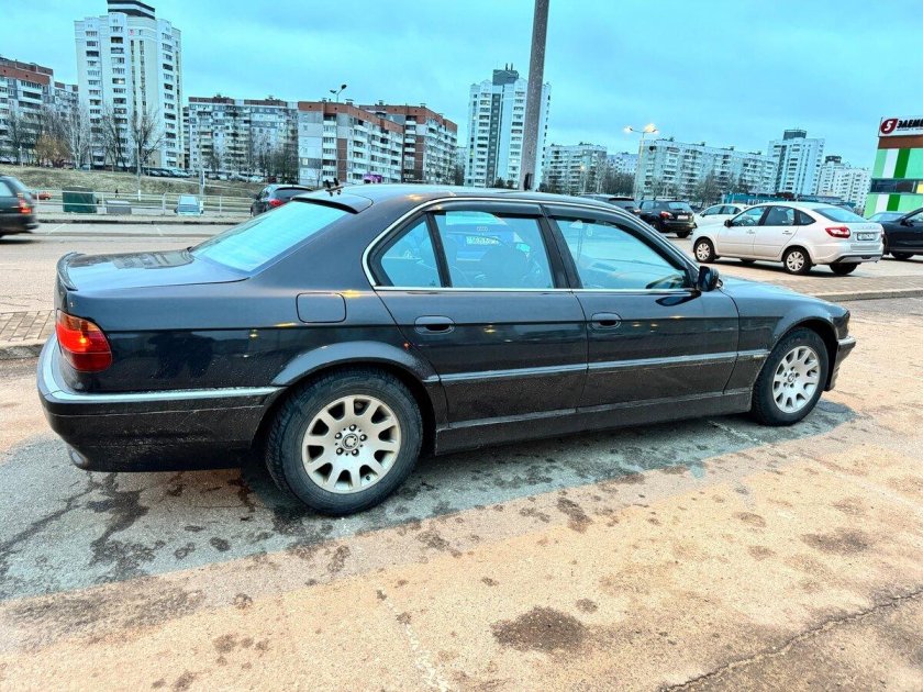 Бмв 735 1999