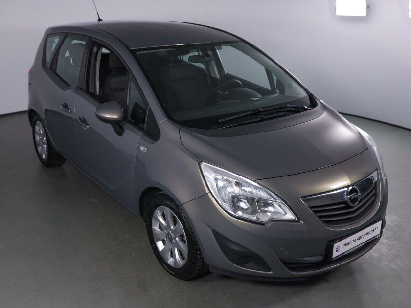 Опель мерива 2011 1.4