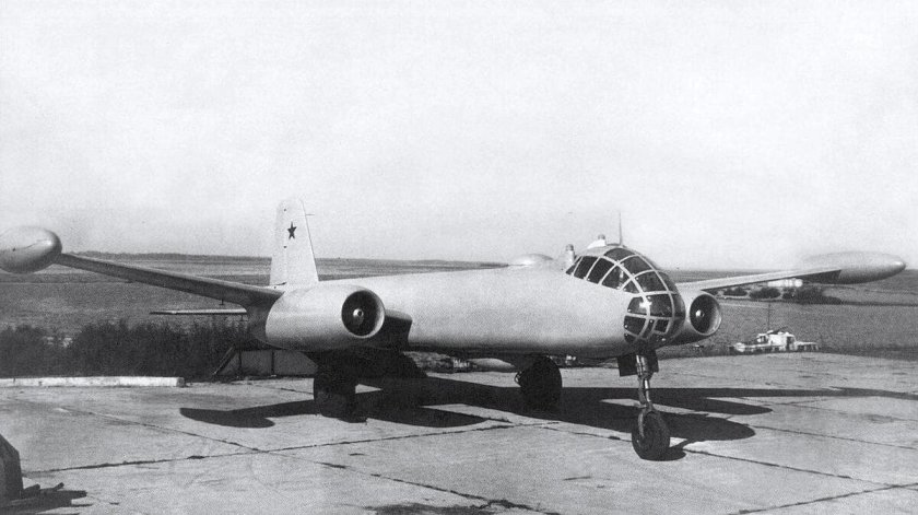 Самолет Юнкерс 287