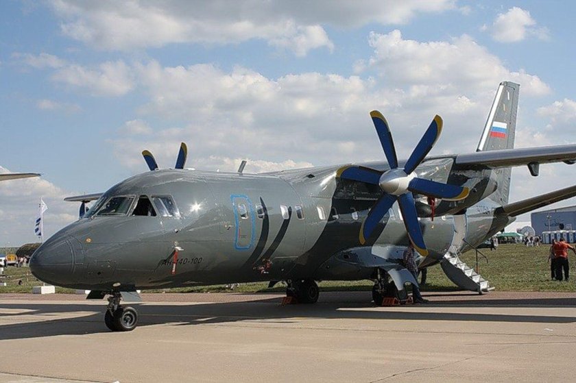 Турбовинтовой самолет АН-140