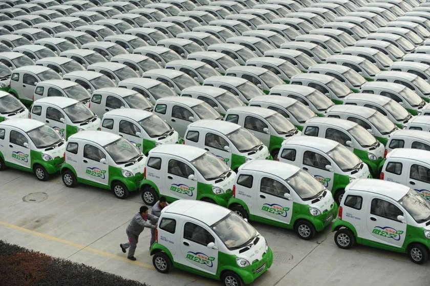 Китайский электромобиль