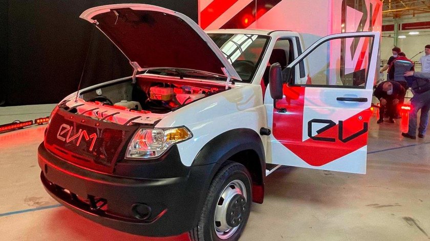 УАЗ Патриот электромобиль