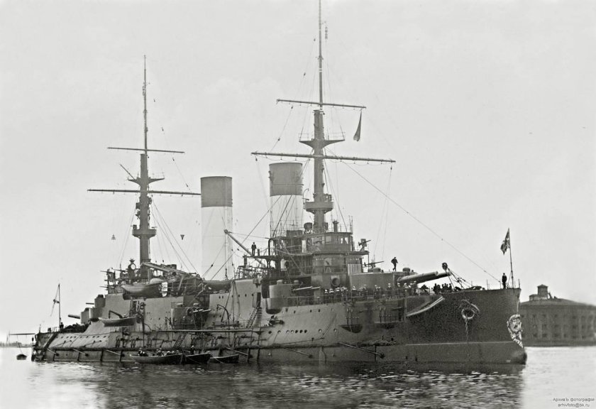Эскадренный броненосец Александр 3