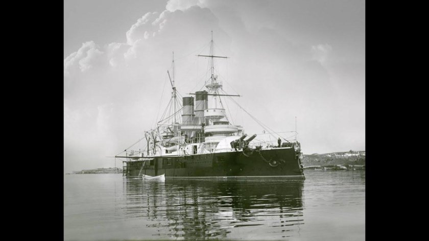 Броненосец двенадцать апостолов