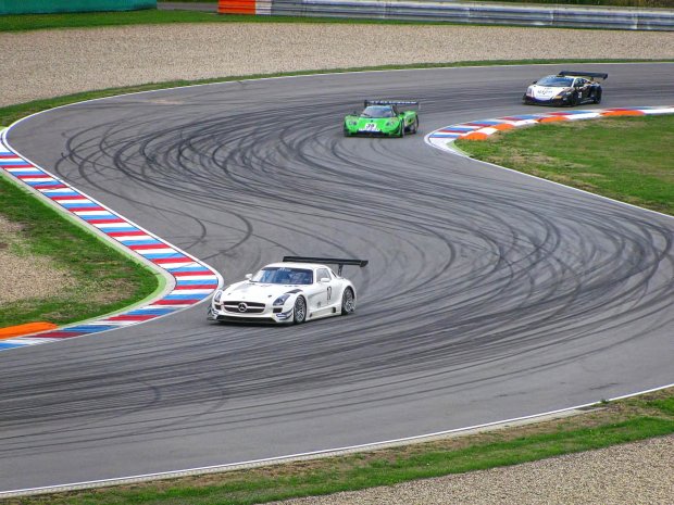 Гоночная трасса