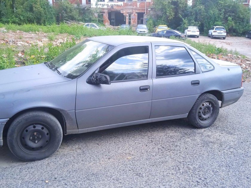 Опель 1989