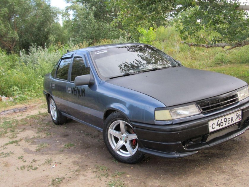Opel Vectra 1989