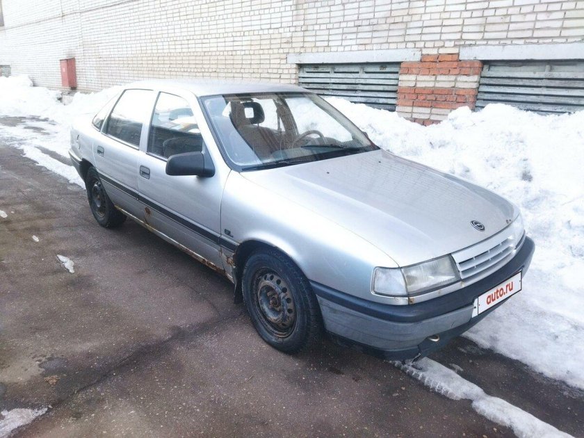 Опель Вектра 1989