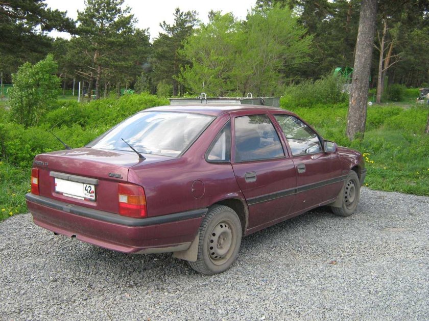 Opel Vectra 1989