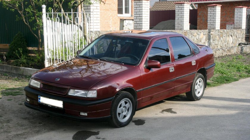 Опель Вектра 1992
