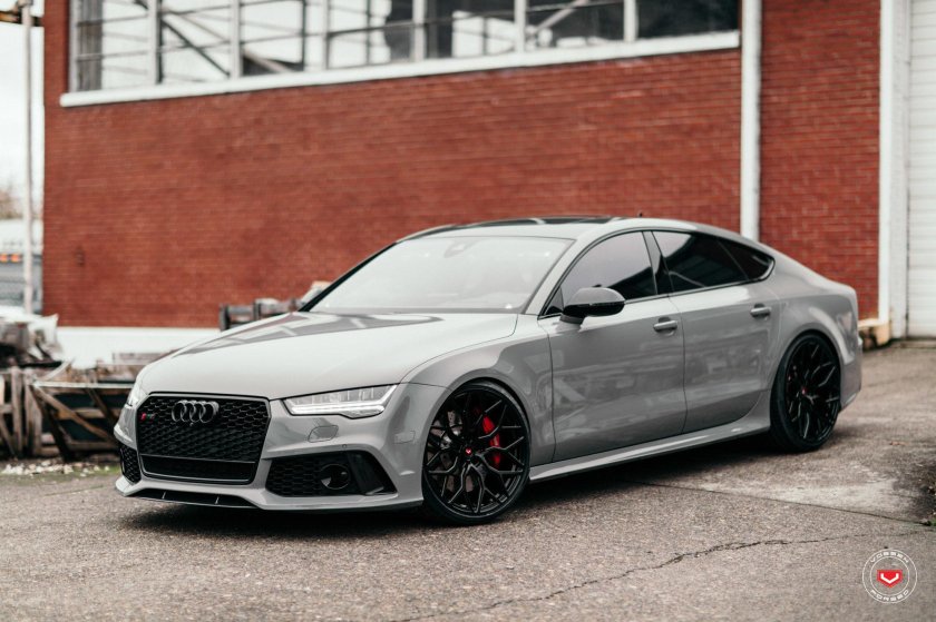 Audi rs7 белая