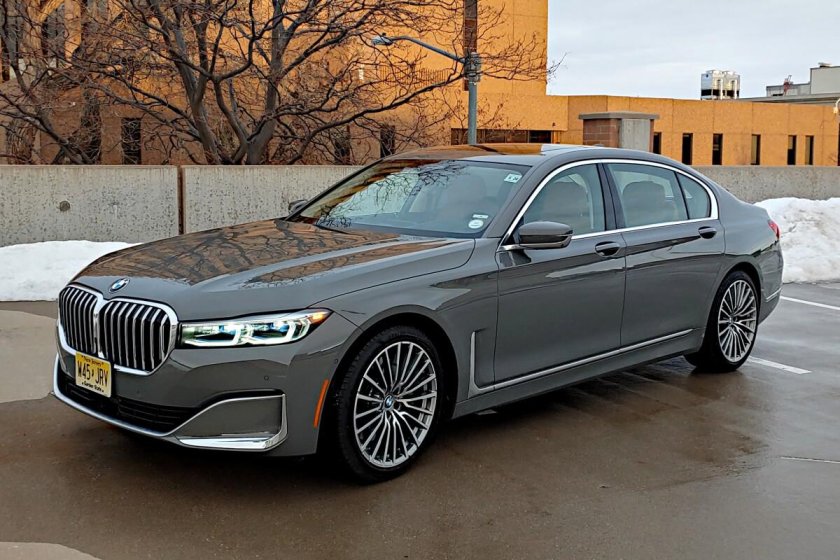 BMW 750li 2020