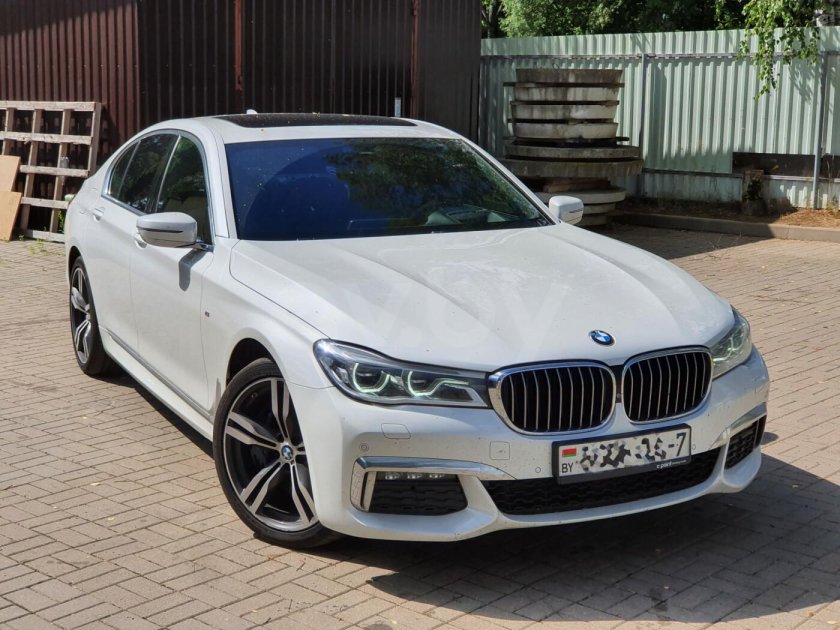 BMW 7 g12