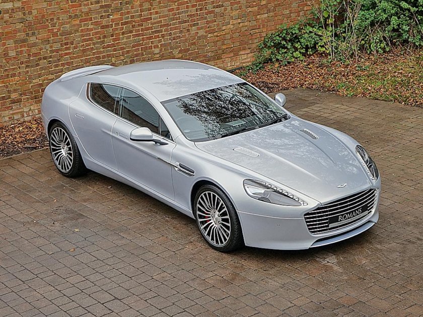 Астон Мартин Рапид