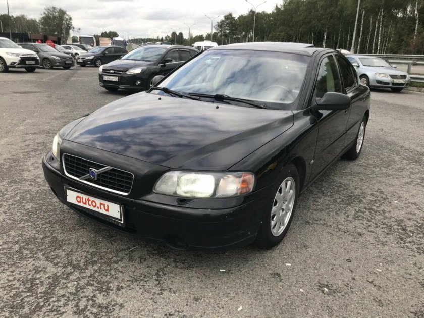 Volvo 2001
