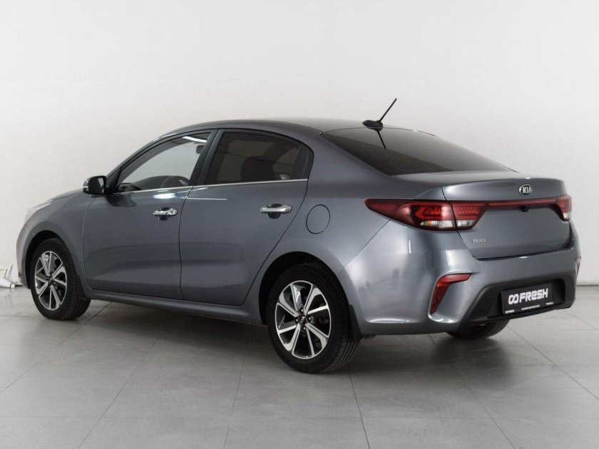 Kia Rio 4 серый